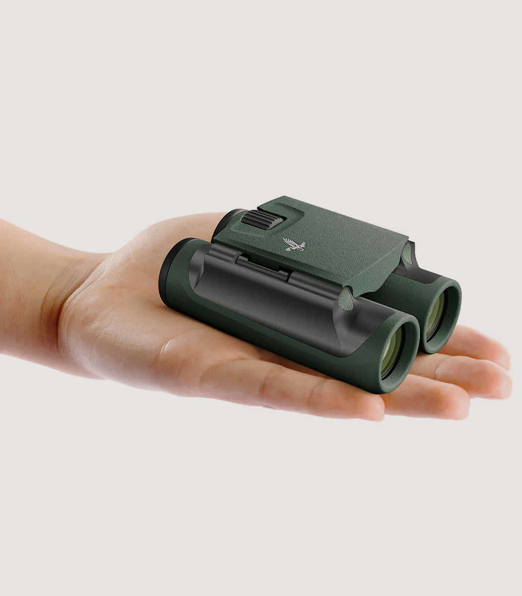 Swarovski Cl Pocket 8 X 25 In Green