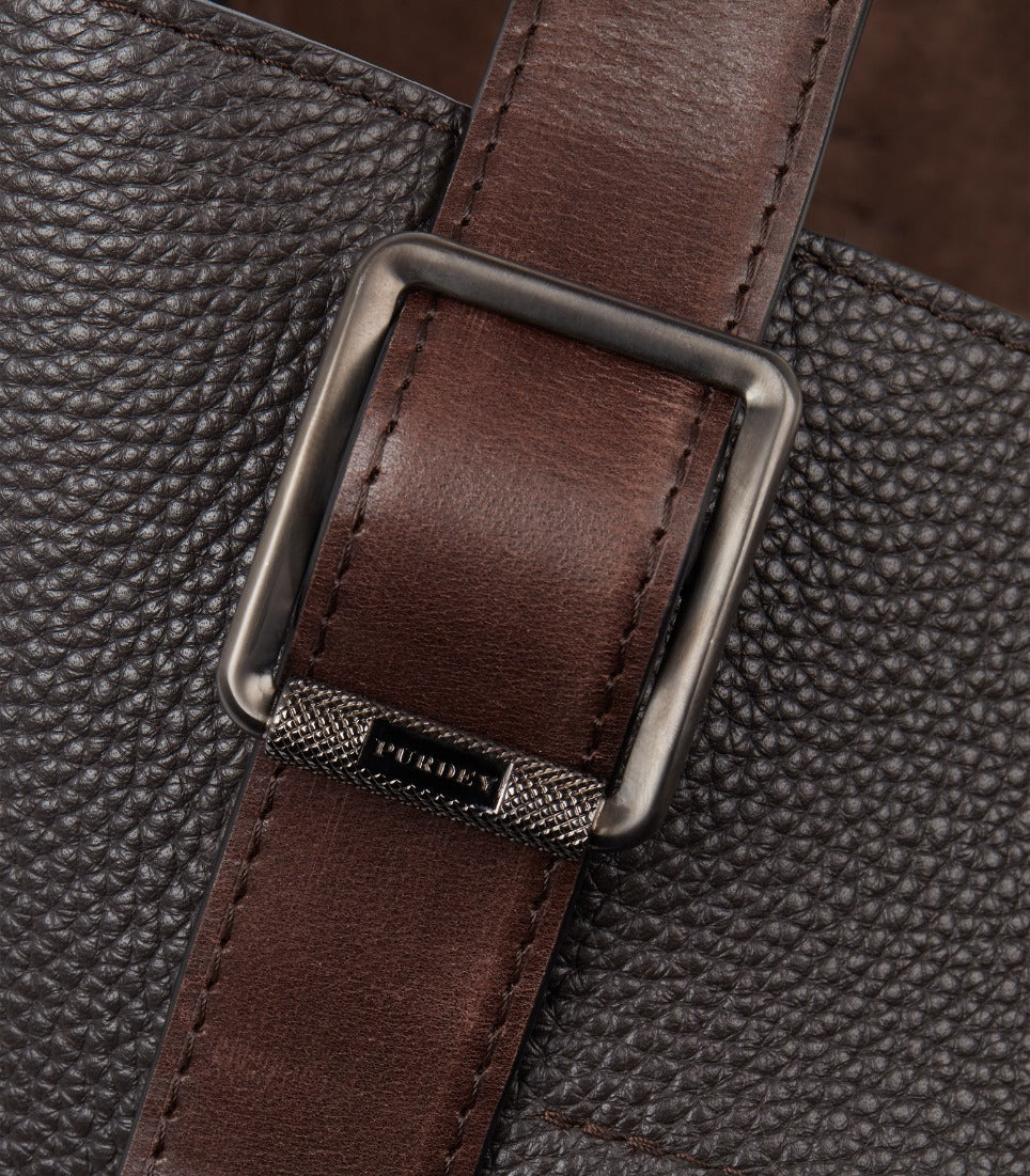 Leather Tote Keeper In Dark Brown