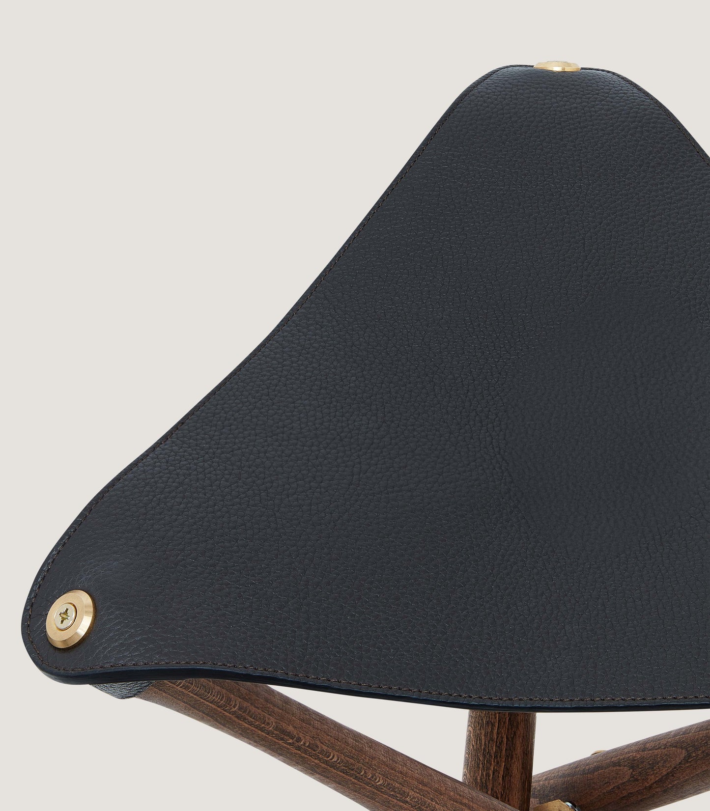 Grain Leather Tripod Seat In Dark Brown