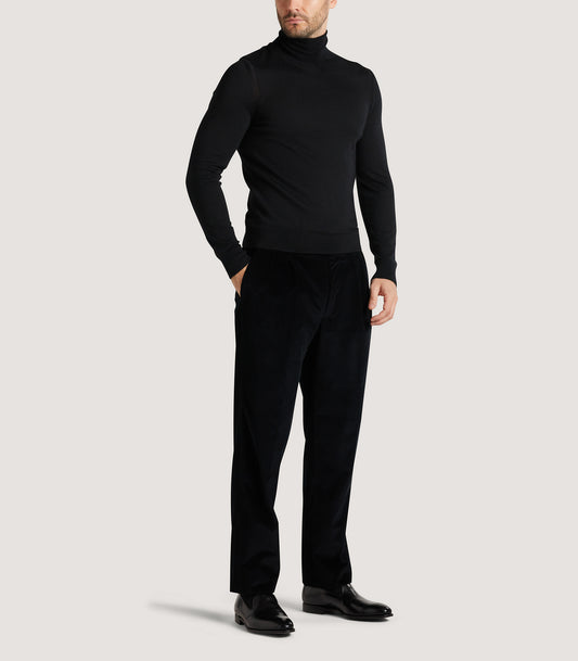 Men's Extra Fine Worsted Cashmere Seamless Turtleneck In Black