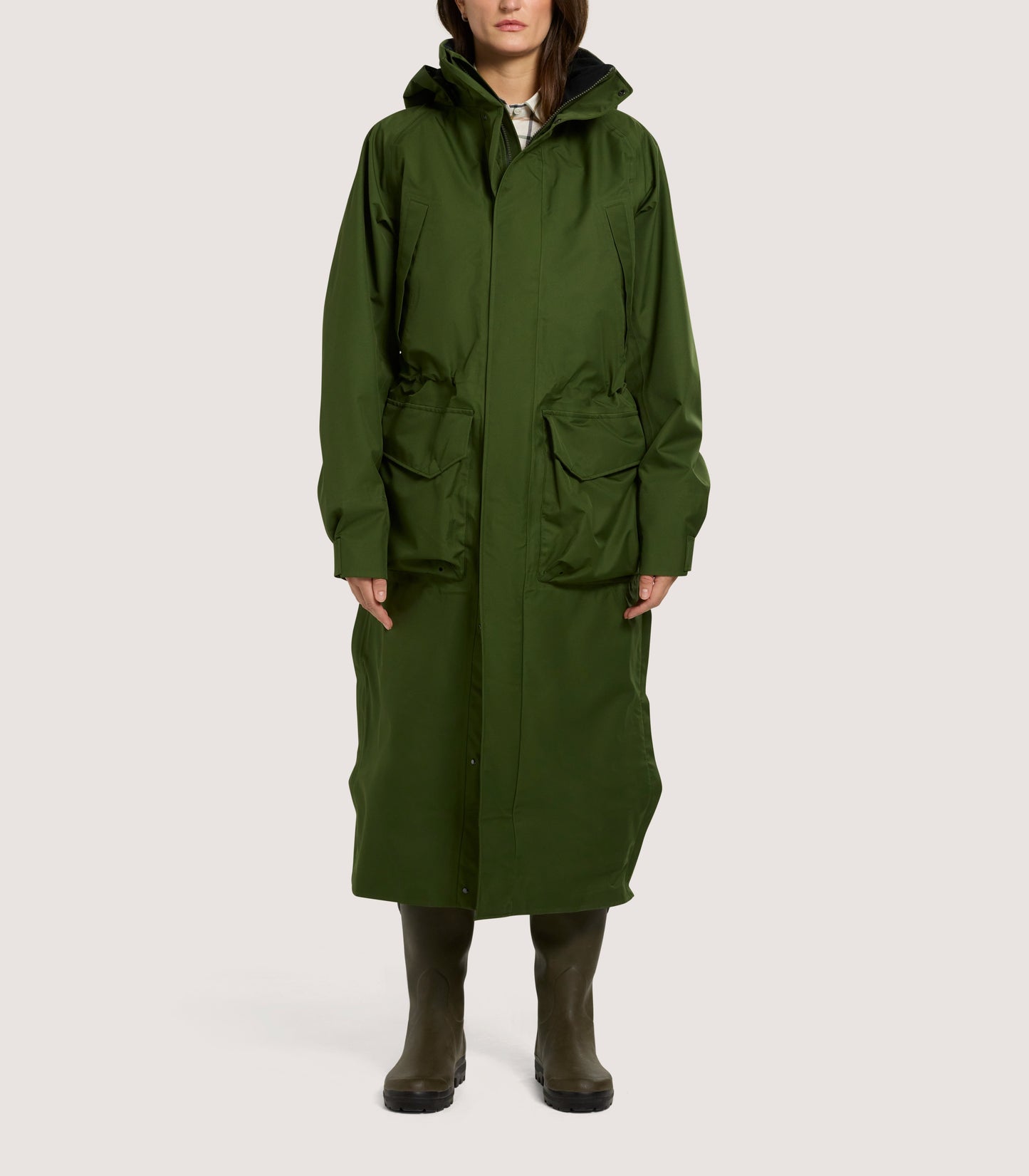 Unisex Technical Vatersay Sporting Cape In Rifle Green