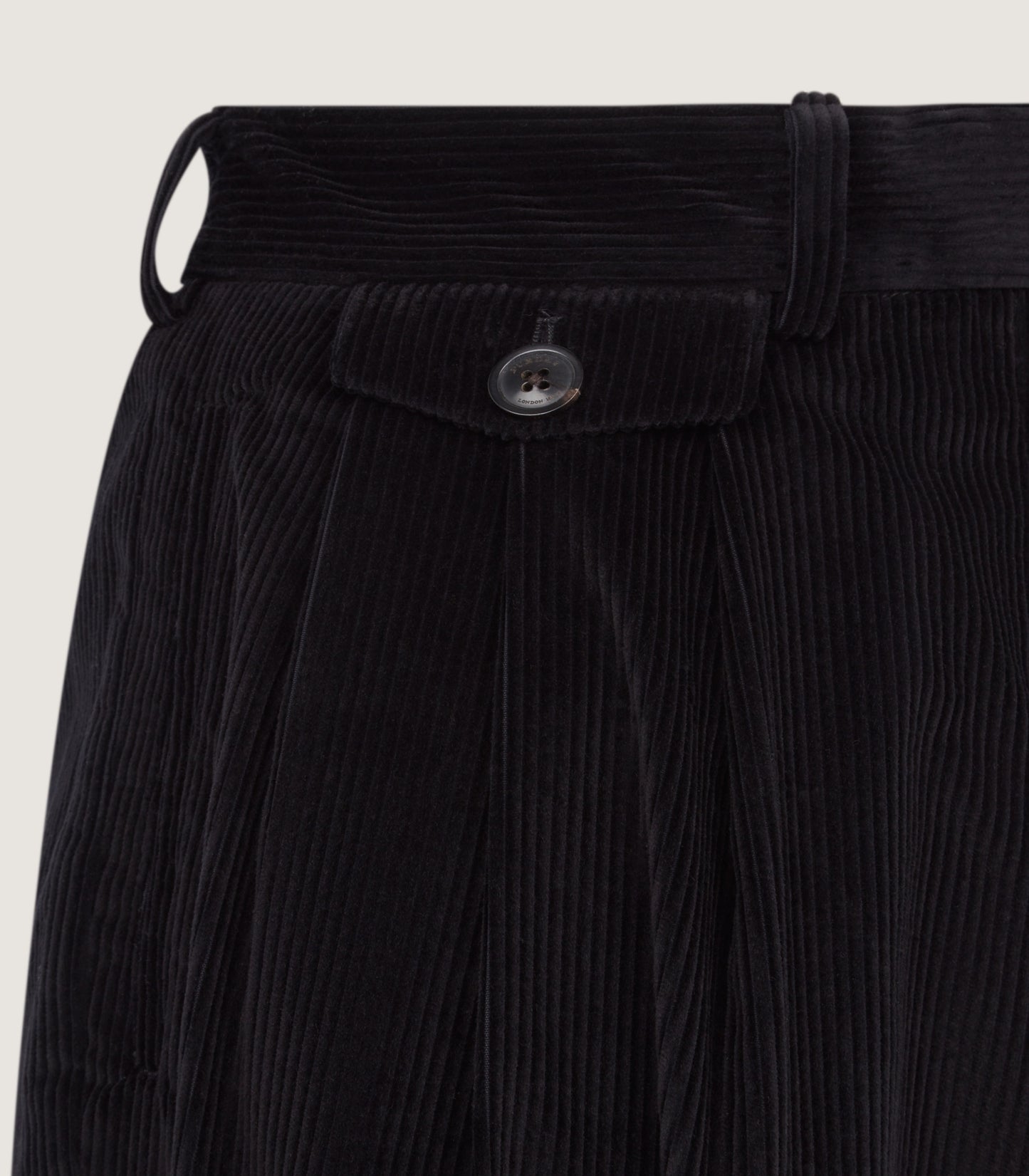 Women's Triple Pleat Trouser In Black