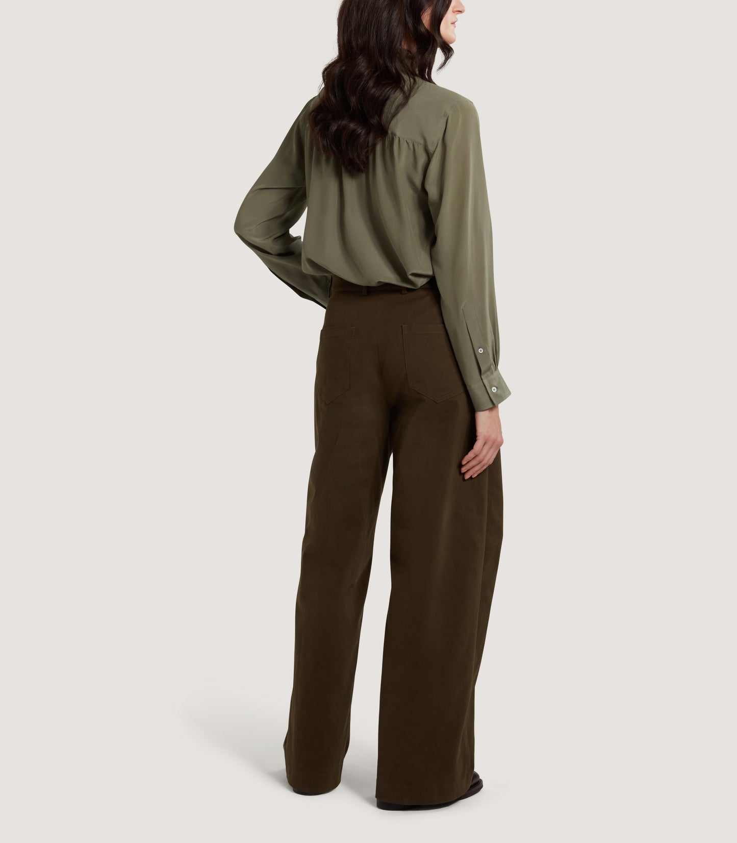 Women's Straight Leg Seymour Trousers in Dark Olive