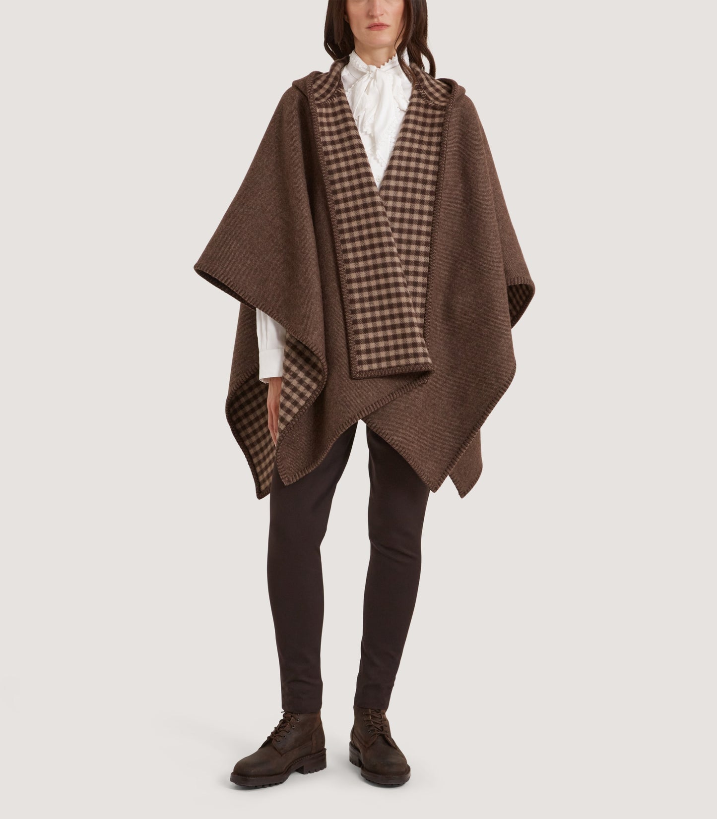 Women's Cadogan Cape in Walnut