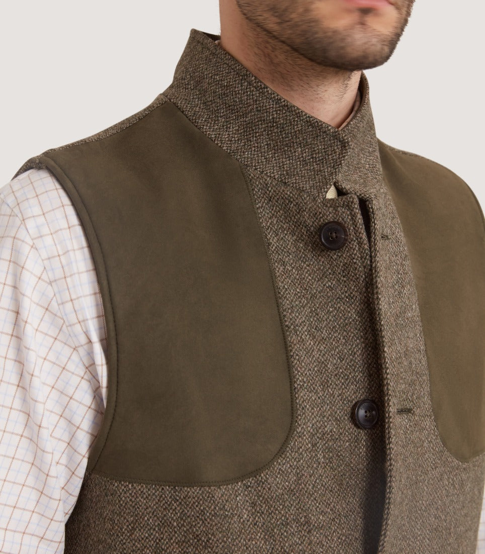 Men's Lightweight Tweed High Collar Vest in Acorn