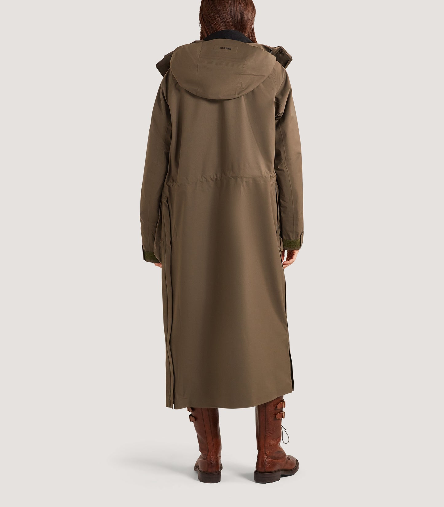Technical Vatersay Sporting Cape II in Drab