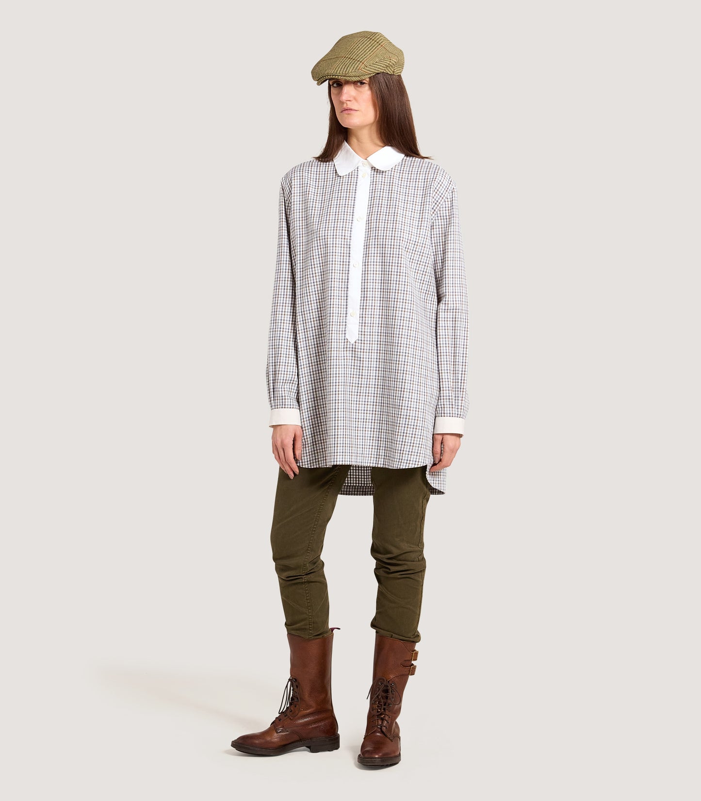 Women's Victory Tunic Shirt in Pebble