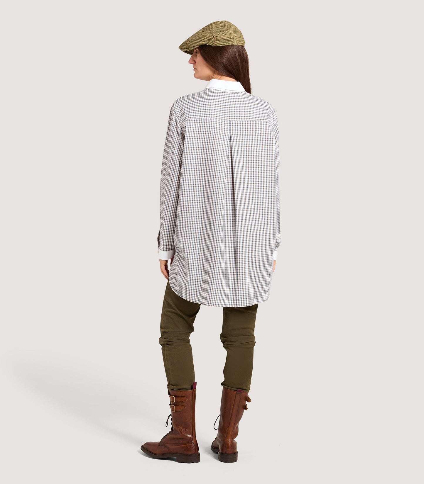Women's Victory Tunic Shirt in Pebble