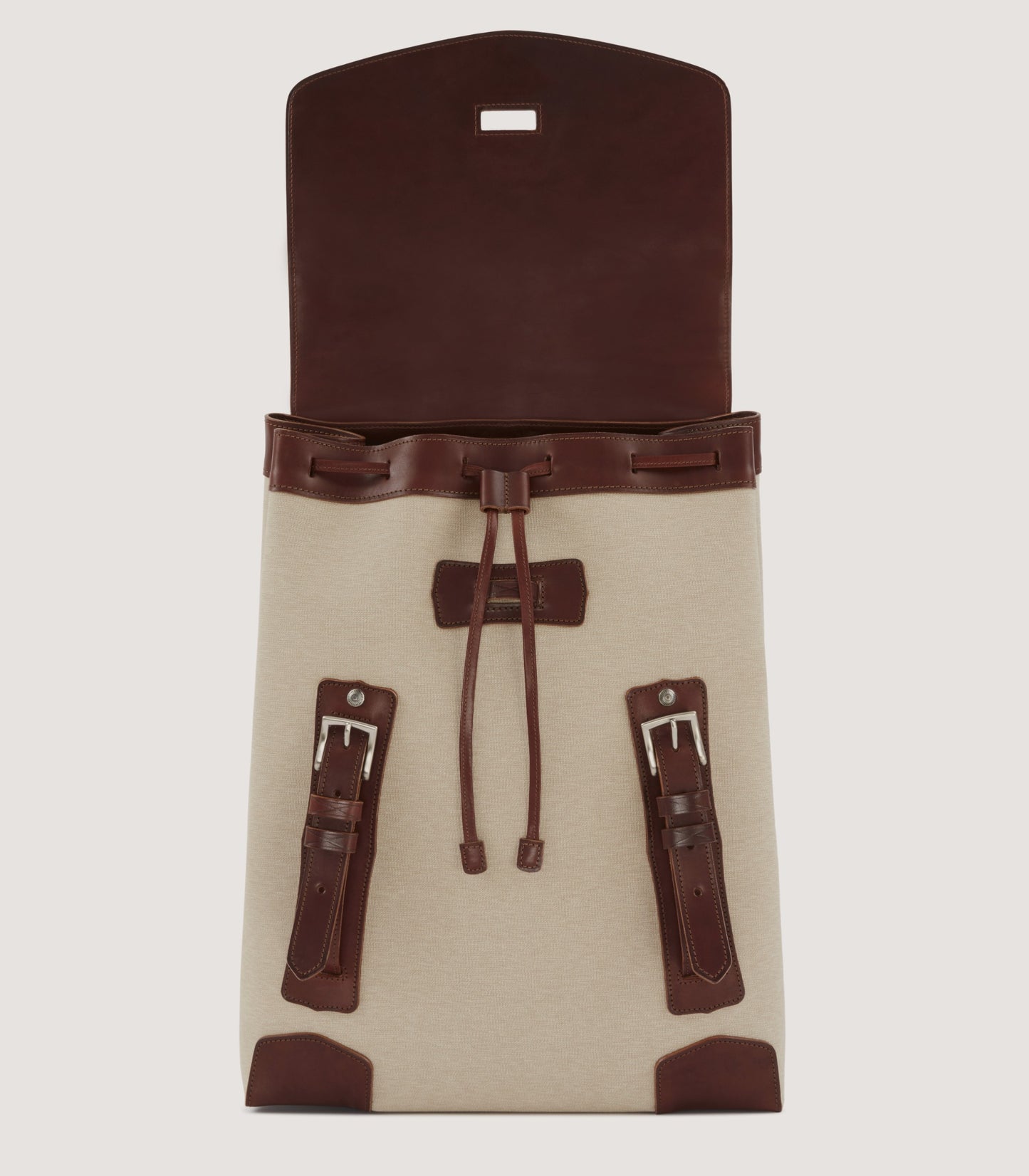 The 18L Backpack With Blanket Carrier In Sand