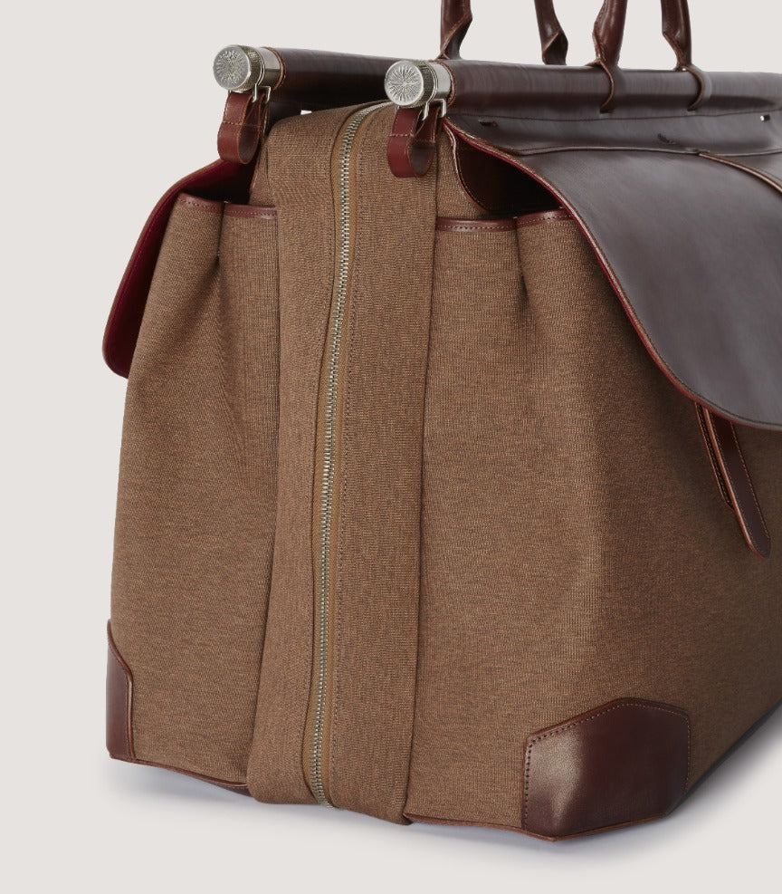 Side-By-Side Weekend Bag In Walnut
